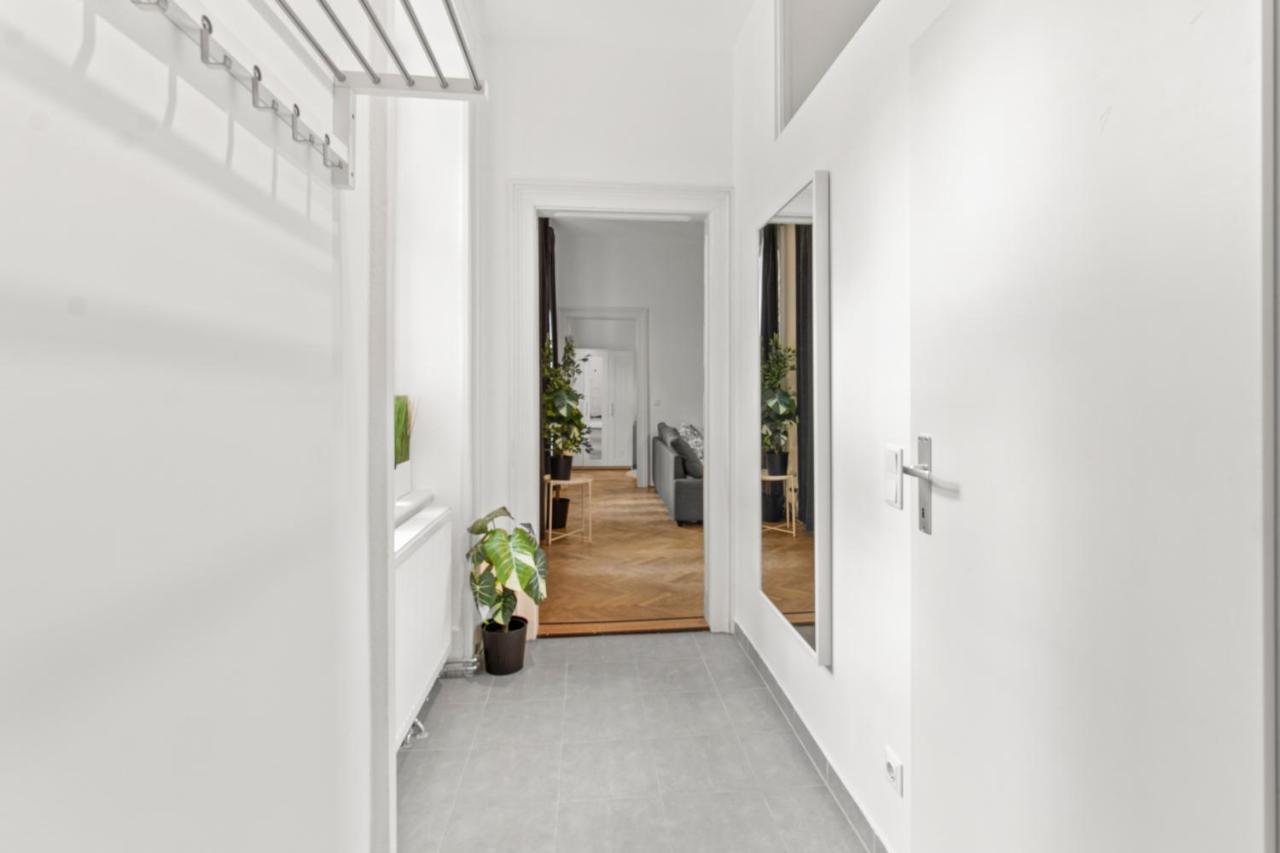 Separate Bedroom - Near Schoenbrunn 维也纳 外观 照片